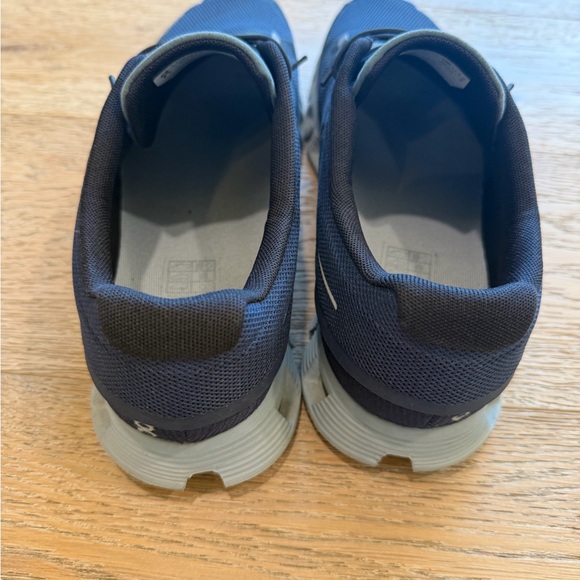 On Running Men's Navy and Gray Athletic Shoes - Picture 4 of 5